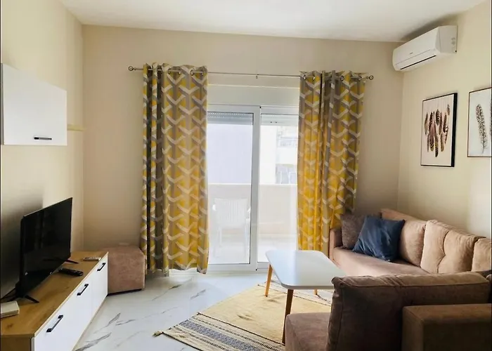 Apartment Barefoot Bay Retreat Golem (Tirana)